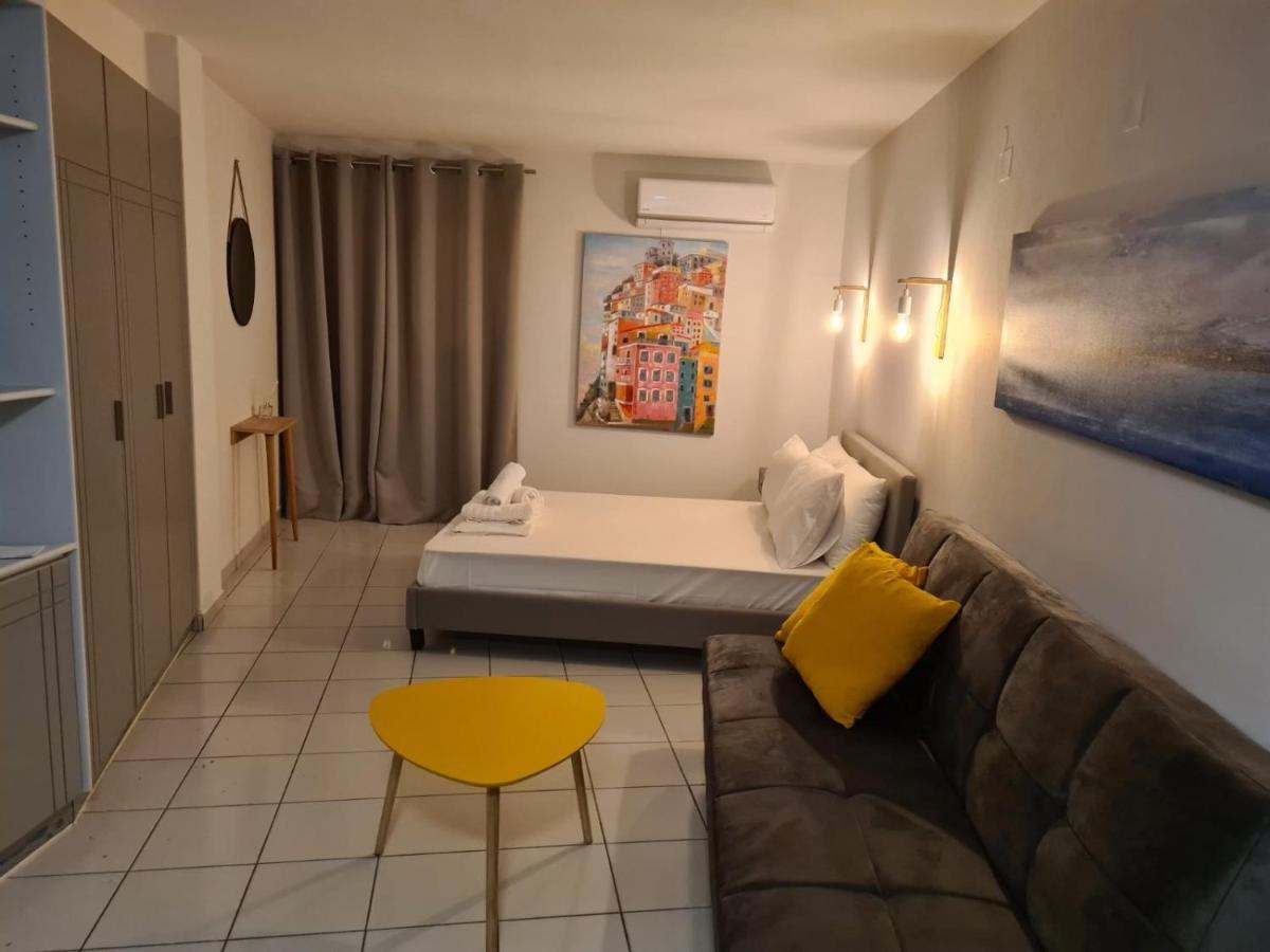 Hersonissos Centre Small Apartment Eksteriør billede